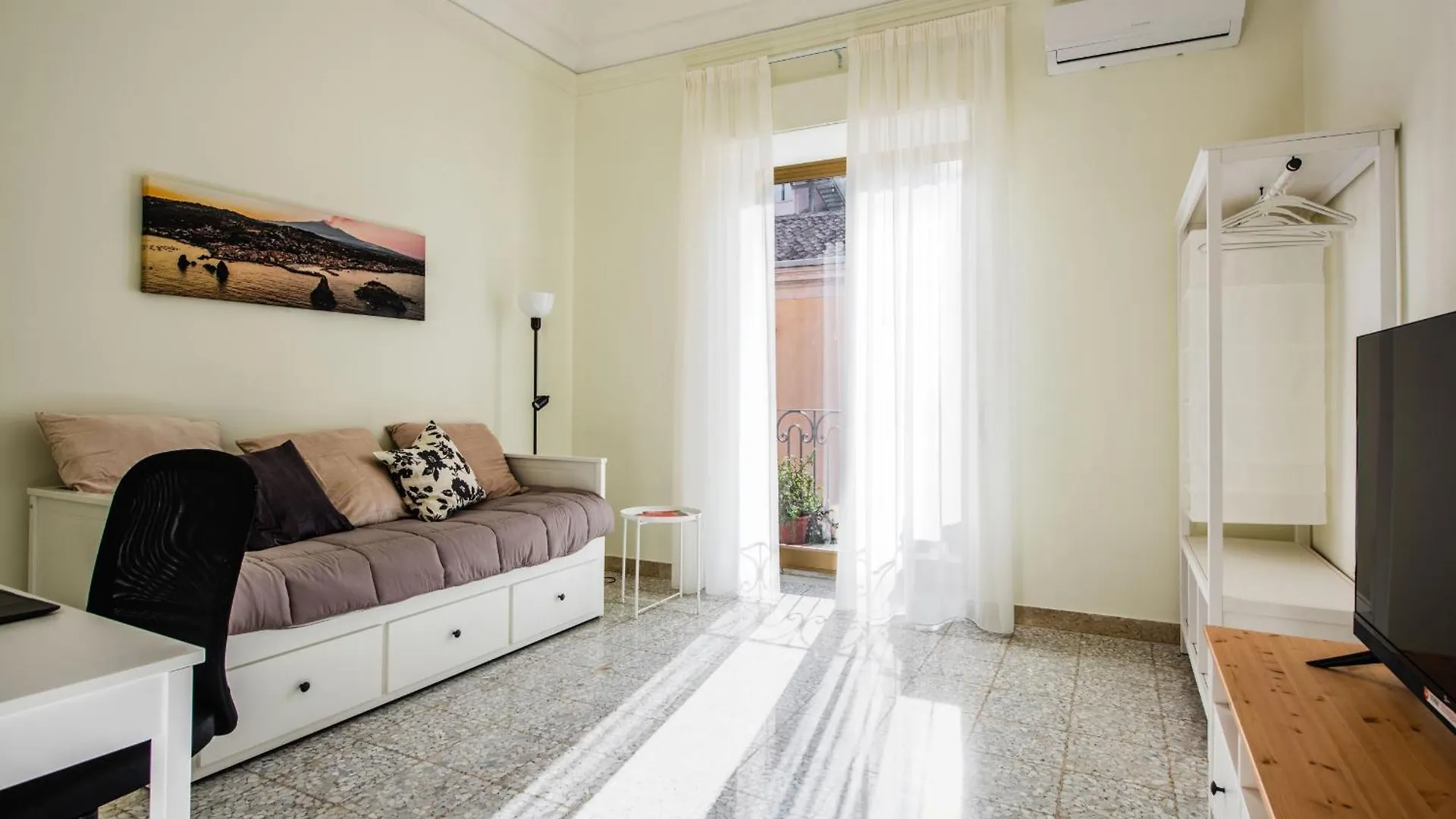 Namari Apartment By Wonderful Italy カターニア 0*,  イタリア